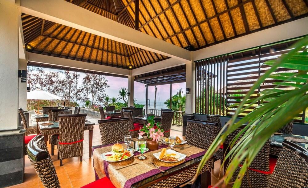 Padma Kumala Hotel Nusa Lembongan  Exterior photo